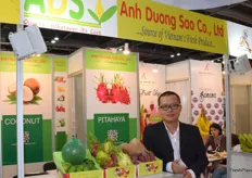 Mr Tu Phan (director) from Anh Duong Sao Co., Ltd. The company supplies a wide range of tropical fruits from Vietnam.